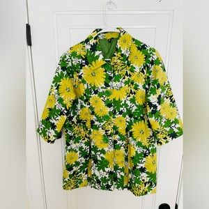 Bright and happy floral garden spring cotton jacket. Size small. So cute!